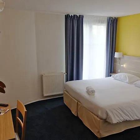 Couett'hotel Port De Plaisance, Les Pieds Dans L'eau 3* Brest